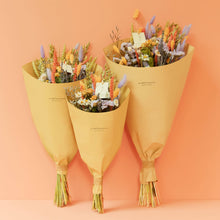 Load image into Gallery viewer, Dried Flowers - Field Bouquet Lavender Peach