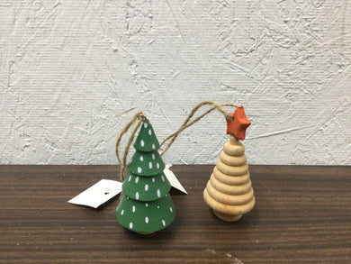 Assorted Christmas tree hanging ornaments