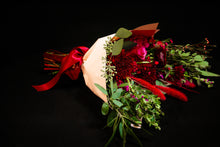 Load image into Gallery viewer, Valentine&#39;s Day Big Grande Market Wrap