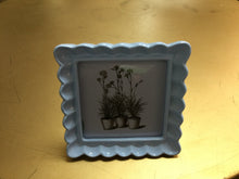 Load image into Gallery viewer, Square Ruffled Resin Photo Frame- 6 Colors