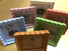 Load image into Gallery viewer, Square Ruffled Resin Photo Frame- 6 Colors
